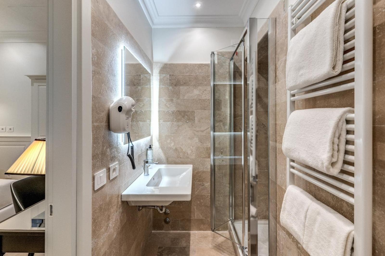 Aca Hotel Viminale Rome Exterior photo