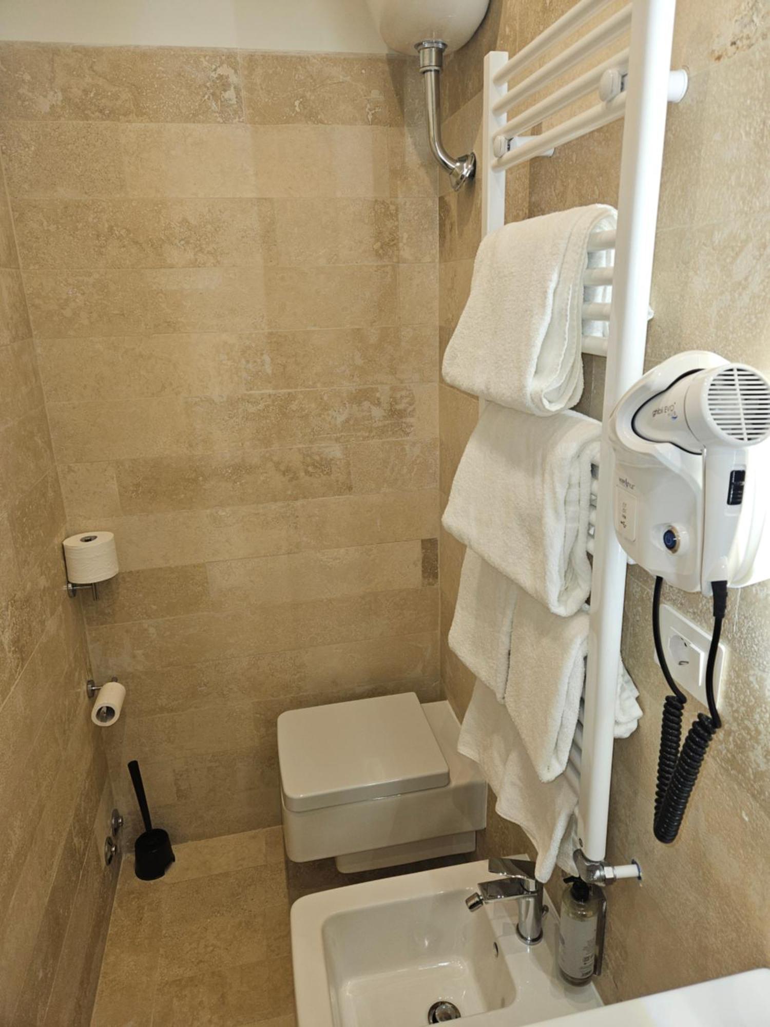 Aca Hotel Viminale Rome Exterior photo